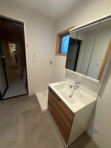 戸建リフォーム　洗面化粧台